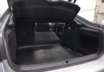 Подержанный автомобиль Skoda Superb Liftback 2023 года (35 фото)