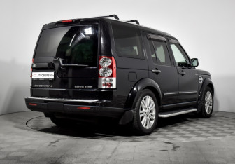 Подержанный автомобиль Land Rover Discovery 2012 года (5 фото)