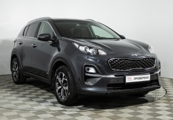 Подержанный автомобиль Kia Sportage 2021 года (3 фото)