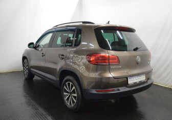 Подержанный автомобиль Volkswagen Tiguan 2014 года (7 фото)