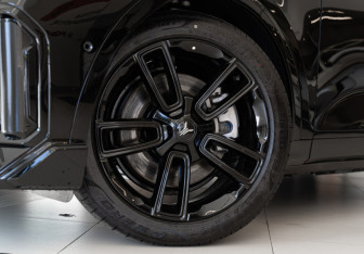 Новый Voyah Free 2025 (12 фото)