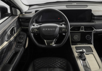 Подержанный автомобиль Exeed TXL 2023 года (11 фото)