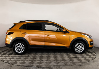 Подержанный автомобиль Kia Rio Hatchback 2019 года (4 фото)
