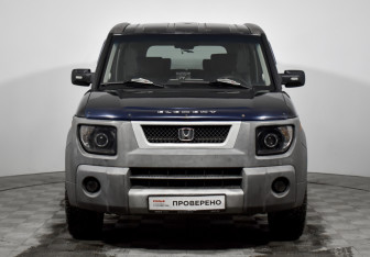 Подержанный автомобиль Honda Element 2003 года (2 фото)