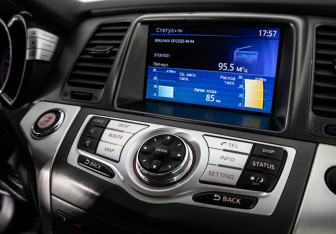 Подержанный автомобиль Nissan Murano Suv 2013 года (18 фото)