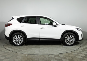 Подержанный автомобиль Mazda CX-5 2012 года (4 фото)