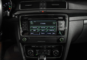 Подержанный автомобиль Skoda Superb Wagon 2014 года (18 фото)