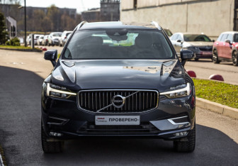 Подержанный автомобиль Volvo XC60 2021 года (4 фото)