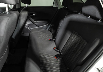 Подержанный автомобиль Volkswagen Polo Sedan 2019 года (10 фото)