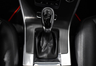 Подержанный автомобиль Volvo XC60 2015 года (11 фото)