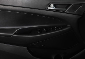 Подержанный автомобиль Hyundai Tucson 2017 года (24 фото)