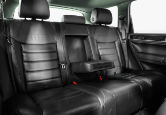 Подержанный автомобиль Volkswagen Touareg 2009 года (23 фото)