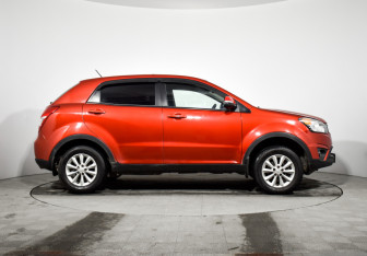 Подержанный автомобиль SsangYong Actyon 2013 года (4 фото)