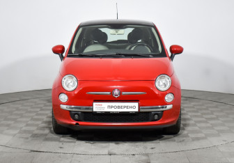 Подержанный автомобиль Fiat 500 Hatchback 2012 года (2 фото)