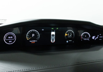 Подержанный автомобиль Changan UNI-V 2023 года (12 фото)