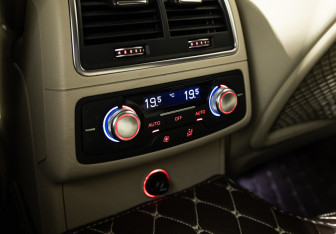 Подержанный автомобиль Audi A7 2015 года (26 фото)