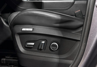 Подержанный автомобиль Chery Tiggo 7 Pro Max 2023 года (11 фото)