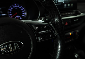 Подержанный автомобиль Kia Cerato Sedan 2020 года (18 фото)