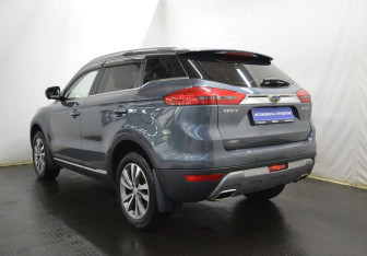 Подержанный автомобиль Geely Atlas 2021 года (7 фото)