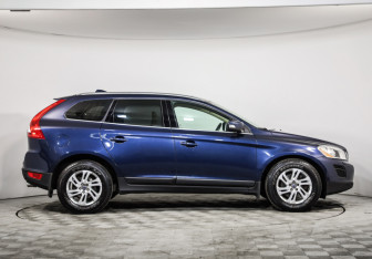 Подержанный автомобиль Volvo XC60 2012 года (4 фото)