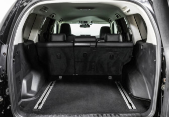 Подержанный автомобиль Toyota Land Cruiser Prado 2016 года (28 фото)