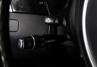 Подержанный автомобиль Mercedes-Benz GLE 2016 года (24 фото)