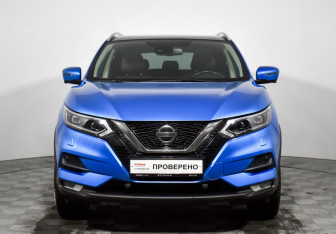 Подержанный автомобиль Nissan Qashqai 2021 года (2 фото)