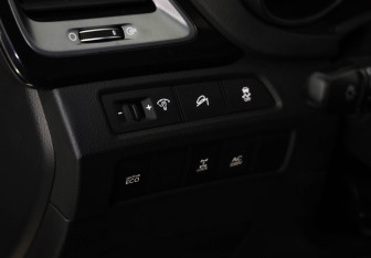 Подержанный автомобиль Hyundai Santa Fe 2014 года (21 фото)