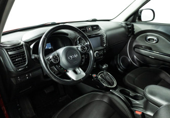 Подержанный автомобиль Kia Soul 2018 года (11 фото)