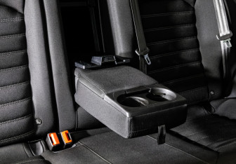 Подержанный автомобиль Ford Mondeo Sedan 2016 года (19 фото)