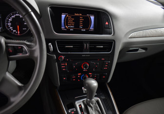 Подержанный автомобиль Audi Q5 2012 года (17 фото)