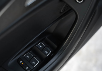 Подержанный автомобиль Audi A6 Sedan 2016 года (25 фото)