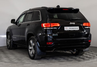 Подержанный автомобиль Jeep Grand Cherokee 2014 года (7 фото)