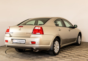 Подержанный автомобиль Mitsubishi Galant Sedan 2007 года (5 фото)