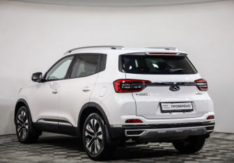 Подержанный автомобиль Chery Tiggo 4 2021 года (7 фото)
