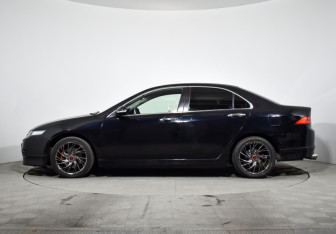 Подержанный автомобиль Honda Accord Sedan 2007 года (8 фото)