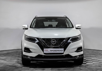 Подержанный автомобиль Nissan Qashqai 2020 года (2 фото)