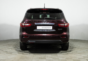 Подержанный автомобиль Infiniti QX60 2014 года (6 фото)