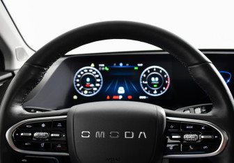 Подержанный автомобиль Omoda C5 2023 года (16 фото)