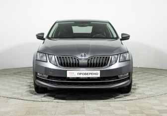 Подержанный автомобиль Skoda Octavia Liftback 2017 года (2 фото)