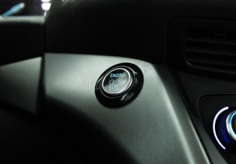 Подержанный автомобиль Ford Kuga 2017 года (16 фото)