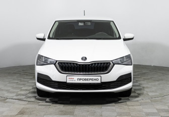 Подержанный автомобиль Skoda Rapid Liftback 2020 года (2 фото)