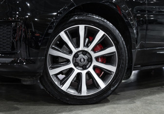 Подержанный автомобиль Land Rover Range Rover Sport 2019 года (2 фото)