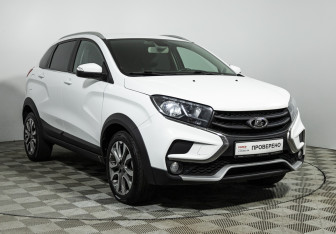 Подержанный автомобиль LADA (ВАЗ) XRAY 2021 года (3 фото)