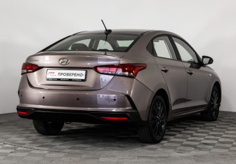 Подержанный автомобиль Hyundai Solaris Sedan 2021 года (5 фото)