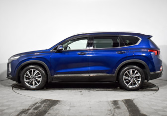 Подержанный автомобиль Hyundai Santa Fe 2019 года (7 фото)