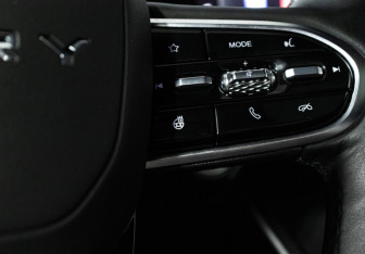 Подержанный автомобиль Omoda C5 2022 года (24 фото)