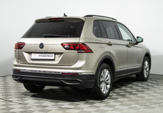 Подержанный автомобиль Volkswagen Tiguan 2021 года (5 фото)