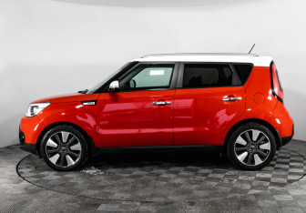 Подержанный автомобиль Kia Soul 2018 года (8 фото)