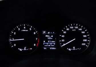 Подержанный автомобиль Hyundai Creta 2020 года (12 фото)